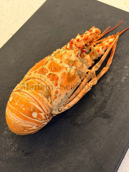 Whole Cooked Lobsters (Frozen)